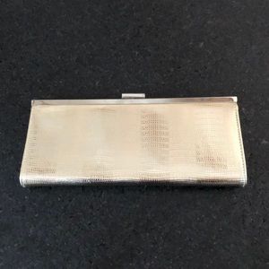 ✨ Style & Co metallic clutch ✨